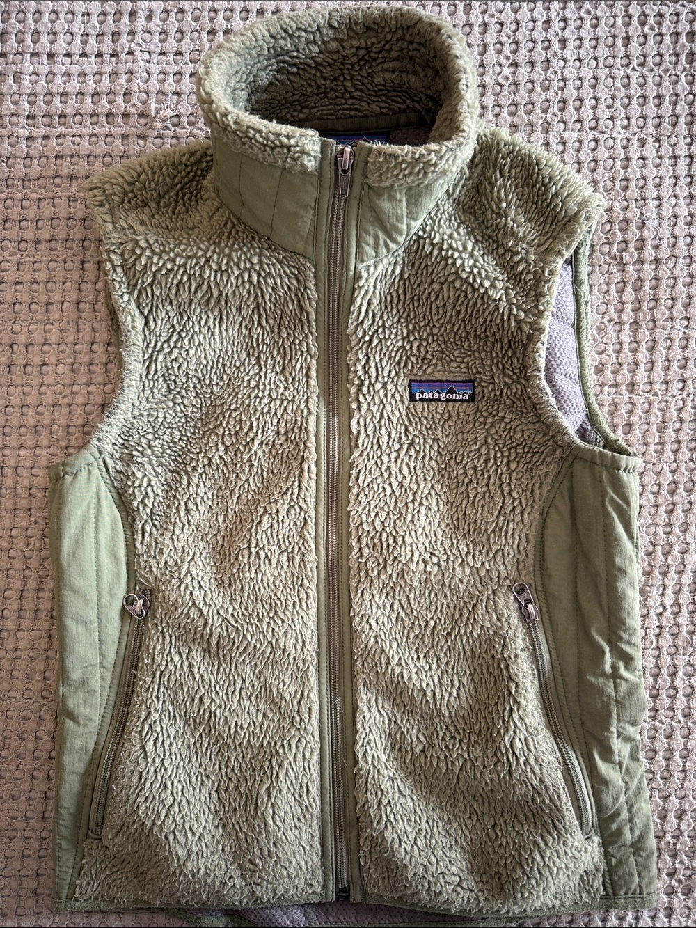 Patagonia Sage Green Sherpa Fleece Vest